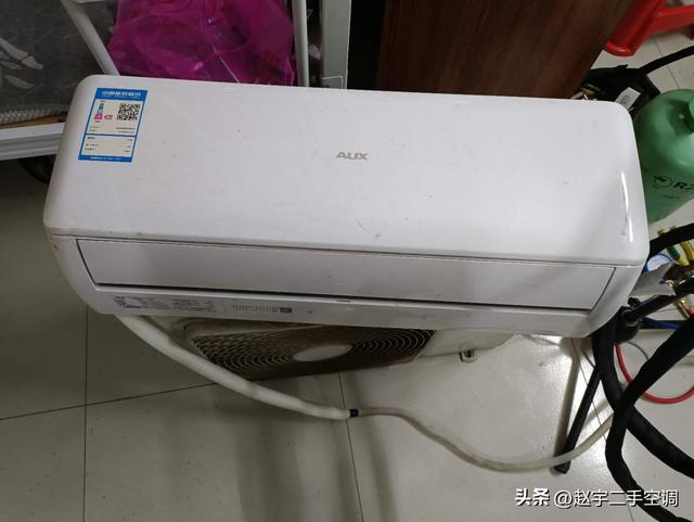 空调一晚上要多少度电