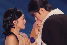 连张韶涵都被人喷？图片