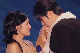 连张韶涵都被人喷？图片