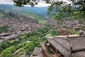 西江千户苗寨，贵州被游客吐槽最多的景区，到底值不值得去图片