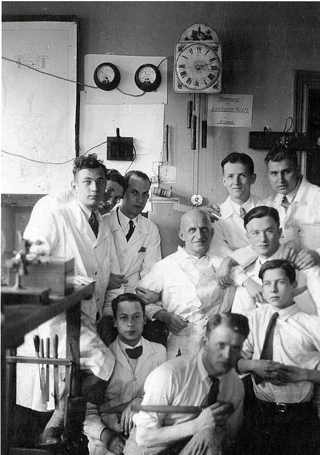 �������Ե��ӱ����