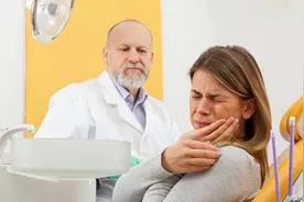 牙疼用甲硝唑没用，简单两味药泡水喝，滋阴补肾，清火邪热止疼图片