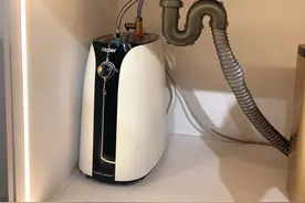 冬季热水从哪来？小厨宝VS即热水龙头，有对比所以伤害得更深图片