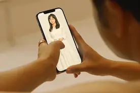 一觉醒来喜当爹，这家庭片让人泪流满面图片