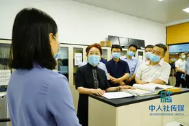 湖南人社“厅长走流程”：打通养老保险办理全过程“堵点”“难点”图片