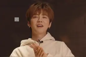 鹿晗新歌歌词惹争议，粉丝公开争宠：是写给我们不是写给关晓彤图片