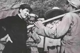 为什么说毛主席比普通人多看出一百年？图片