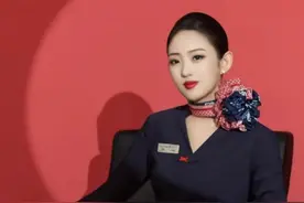 美图欣赏（空乘美女）图片