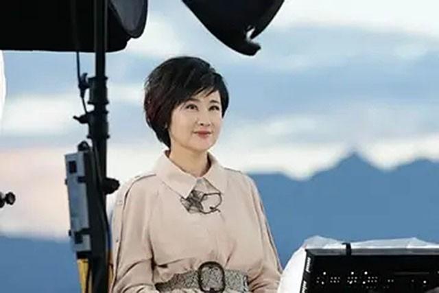 吴小莉：从“港漂”到华人女性杰出代表，缘何嫁大自己25岁老公？