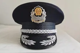 警察礼服大檐帽鉴赏图片