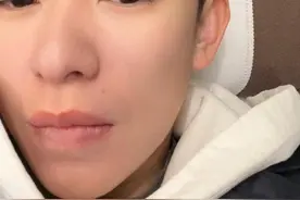 双性恋戚薇再次引热议，曝出戚哥与林子君具体恋爱史图片
