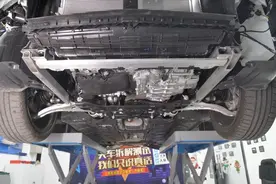 奔驰A级、B级、C级、E级、S级、GLE底盘对比分析图片