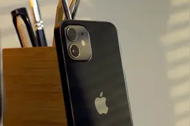 从iPhone12换到iPhone13，配置外观变化不大，但真实体验不吐不快图片