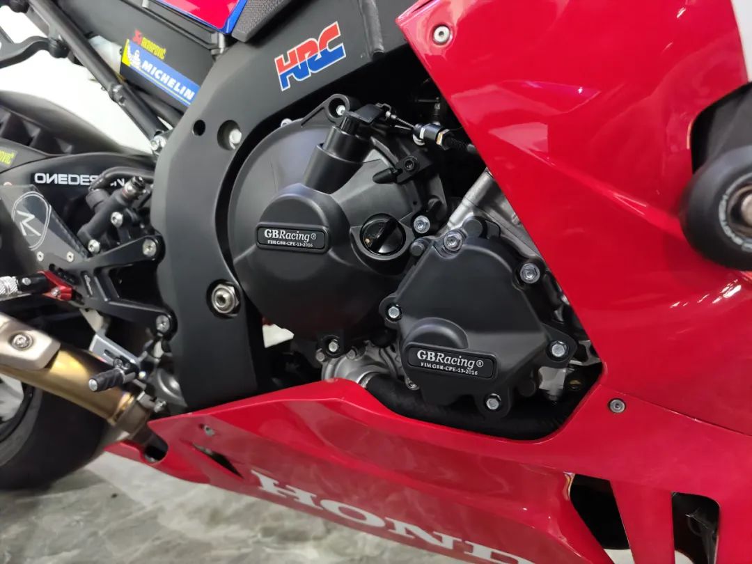 HONDA CBR1000RR-R SP 实车鉴赏，本田最强市售赛车！2792|小老婆汽機車資訊網