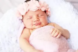 宝宝成长离不开的物品图片