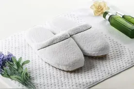 家里的保鲜膜别再放着了，用到这些地方，一年能省不少钱！图片