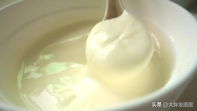 没有酸奶机如何自制酸奶？有一口电饭煲就足够