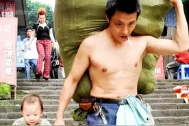 13年过去了，当初感动全网的那对重庆父子，现在过得怎么样了？图片