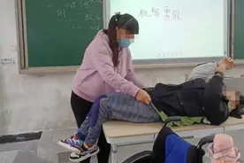 江苏妈妈每天课间给12岁儿子换“纸尿裤”:弱势群体求学难图片