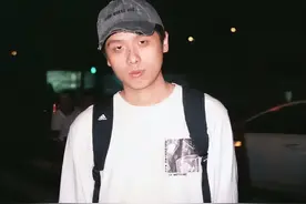 为底层发声，向老兵捐款一百多万，说唱歌手法老值得被更多人认识图片
