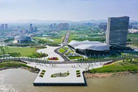 杨学鹏调研扬子国资投资集团：把握核心业务，展现全新作为图片