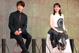 《爱的物语》木村拓哉饰演织田信长、绫濑遥饰演浓姬公主图片