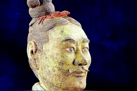 绿脸跪射俑：兵马俑中至今无法解释的“脸”，如今被禁止出国展览图片