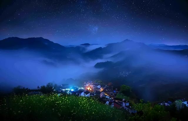 蓝眼泪、云海、星空、雾凇……首批15个“天气气候景观观赏地”公布,都是摄影人的最爱