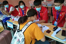 大一新生，才开学三天就要退学复读，只因选错了专业图片