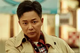 年轻时平平无奇，人过中年却“帅炸天”的男星，个个让女人心动图片