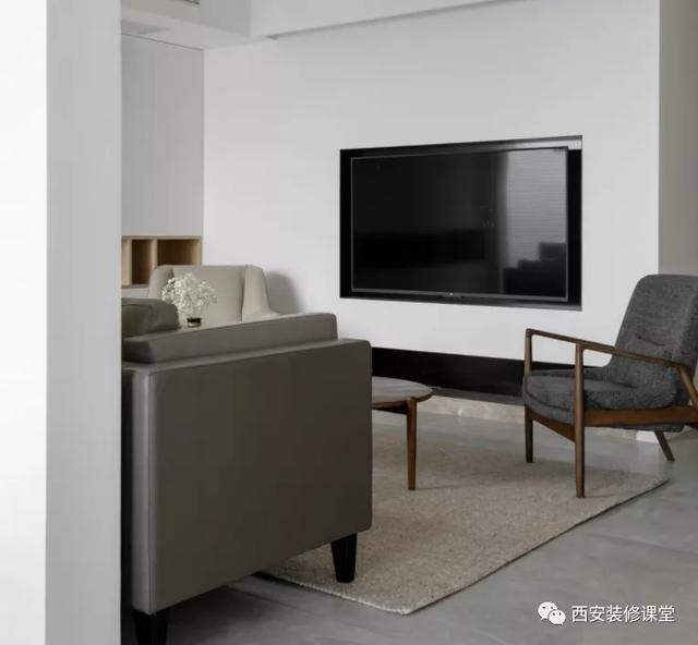 130㎡四室变两室，还有书房和储物间