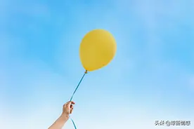 “为你洗手作羹汤十年，你嫌我太平淡，却忘了我曾经也是女强人”图片