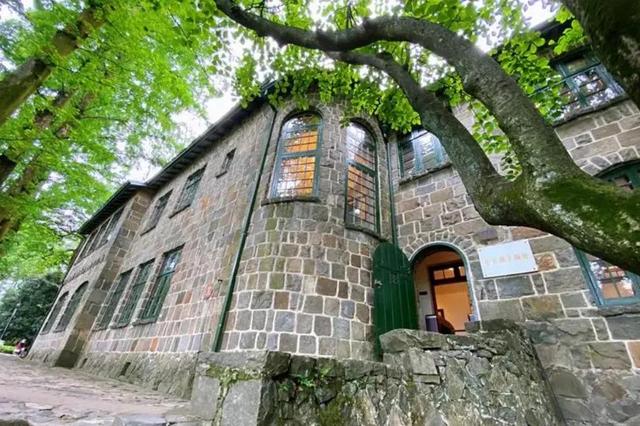 莫干山，中国十大避暑名山之一，位于湖州德清县境内