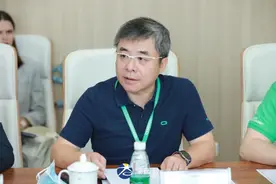 王文银率深商走访高灯科技，解密高灯科技的神秘面纱图片