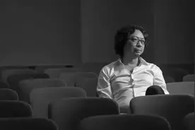 中年许知远，不再愤怒图片