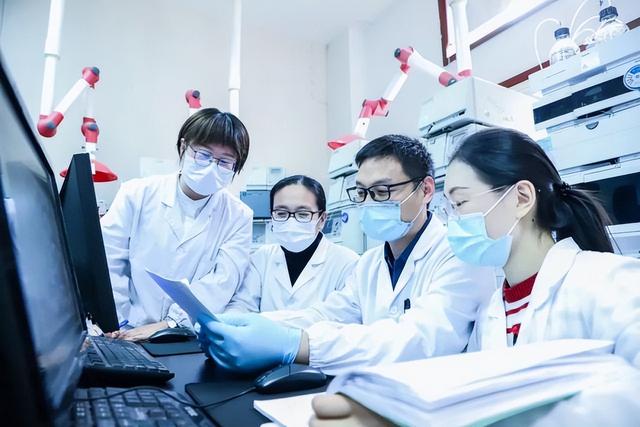 第100个！齐鲁制药头孢丙烯片获批上市并视同通过一致性评价