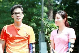 霍启刚的八年追妻路：郭晶晶父母反对，几经风波，终修成正果图片