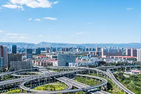 5年内打通106条断头路，建设6条重点公路！呼和浩特全面加快构建现代化综合交通运输体系图片