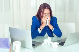 藿香正气水服药注意事项图片