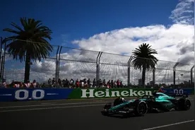 F1澳大利亚站周五：雨水光临墨尔本，前三卡牌被打乱图片