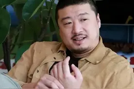 导演了半辈子雷剧，钱雁秋仍不停歇，把燕双鹰系列进行到底图片