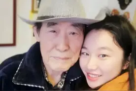 金门战役幸存者，1987年首次回大陆探亲，他们在台湾过得怎样图片