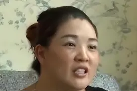 重庆夫妻离婚，次日丈夫中573万，妻子要分一半，法院判决很意外图片