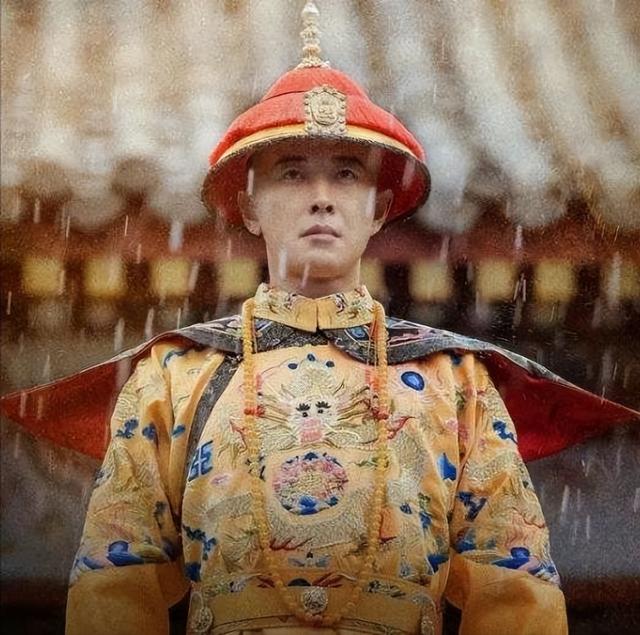 《天下长河》：孝庄以三国敲打索额图和明珠，暗示夺嫡还是专权？
