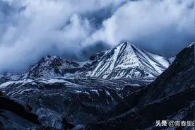 用十二载青春，换青春里的意难平图片