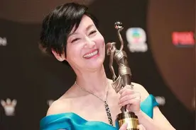 让惠英红等了50年的爱情图片