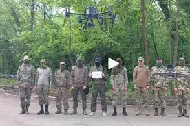 俄网民称要引进某邻国无人机，目前虽无可能，但已体现出心态变化图片