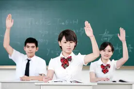 老师对孩子的影响有多大？成绩优秀的背后隐藏了什么？图片