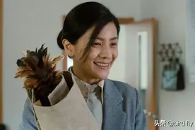 职场慎言：就因为多嘴，搞卫生最干净的保洁阿姨被公司辞退图片