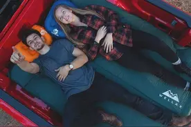 户外露营用防潮垫、睡垫、充气垫、野餐垫各种垫子到底怎么选？图片